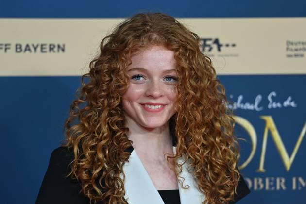 Alexa Goodall actress, single image, cropped single motif, portrait, portrait, portrait film premiere MOMO on 128 09 2025 at the Mathaeser cinema in Munich