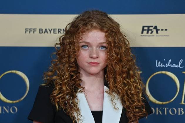 Alexa Goodall actress, single image, cropped single motif, portrait, portrait, portrait film premiere MOMO on 128 09 2025 at the Mathaeser cinema in Munich