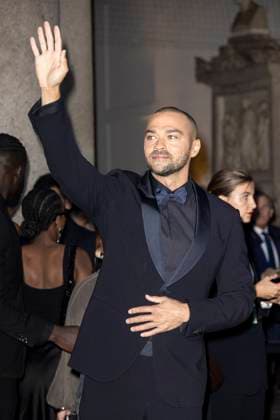 MFW Giorgio Armani arrivals MP Jessie Williams arrives to Pinacoteca of Brera to attending the Giorgio Armani fashion show during Milan s Fashion Week Womenswear Spring Summer 2026, on September 28, 2025 in Milan (Italy). Photo by Marco Piovanotto Abacapress.com  Copyright: xPiovanottoxMarco ABACAx