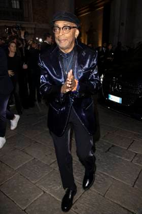 MFW Giorgio Armani arrivals MP Spike Lee arrives to Pinacoteca of Brera to attending the Giorgio Armani fashion show during Milan s Fashion Week Womenswear Spring Summer 2026, on September 28, 2025 in Milan (Italy). Photo by Marco Piovanotto Abacapress.com  Copyright: xPiovanottoxMarco ABACAx
