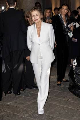 MFW Giorgio Armani arrivals MP Lauren Hutton arrives to Pinacoteca of Brera to attending the Giorgio Armani fashion show during Milan s Fashion Week Womenswear Spring Summer 2026, on September 28, 2025 in Milan (Italy). Photo by Marco Piovanotto Abacapress.com  Copyright: xPiovanottoxMarco ABACAx