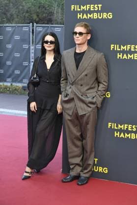 Ruby O Fee and Matthias Schweighöfer at the premiere Das Leben der Wünsche as part of the Filmfest Hamburg in Hamburgon 28 09 2025