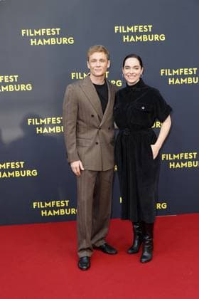 Matthias Schweighoefer and Verena Altenberger at the Das Leben der Wuensche film premiere on 28 09 2025 as part of the 33 Filmfest in Hamburg Matthias Schweighoefer Ruby O Fee Das Leben der Wuensche celebrates its premiere at the Filmfest in Hamburg