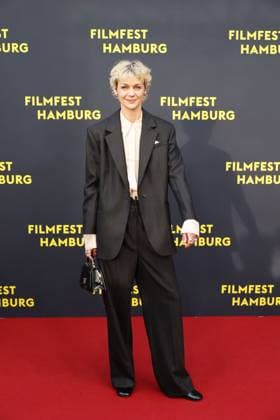 Luise Heyer at the Das Leben der Wuensche film premiere on 28 09 2025 as part of the 33 Filmfest in Hamburg Matthias Schweighoefer Ruby O Fee Das Leben der Wuensche celebrates its premiere at the Filmfest in Hamburg