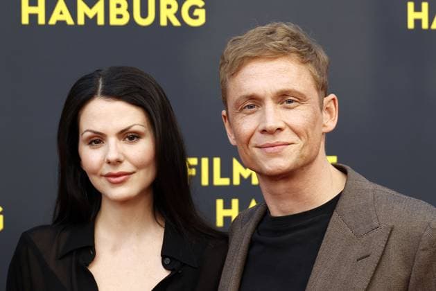 Ruby O Fee and Matthias Schweighoefer at the Das Leben der Wuensche film premiere on 28 09 2025 as part of the 33 Filmfest in Hamburg Matthias Schweighoefer Ruby O Fee Das Leben der Wuensche celebrates its premiere at the Filmfest in Hamburg