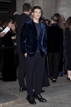 MFW Giorgio Armani arrivals MP Roberto Bolle arrives to Pinacoteca of Brera to attending the Giorgio Armani fashion show is held during Milan s Fashion Week Womenswear Spring Summer 2026, on September 28, 2025 in Milan (Italy). Photo by Marco Piovanotto Abacapress.com  Copyright: xPiovanottoxMarco ABACAx