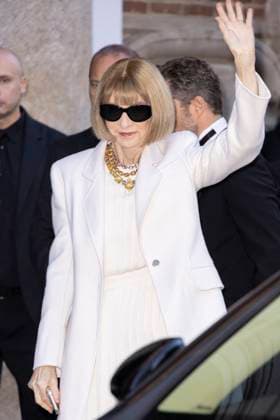 MFW Giorgio Armani arrivals MP Anna Wintour arrives to Pinacoteca of Brera to attending the Giorgio Armani fashion show during Milan s Fashion Week Womenswear Spring Summer 2026, on September 28, 2025 in Milan (Italy). Photo by Marco Piovanotto Abacapress.com  Copyright: xPiovanottoxMarco ABACAx