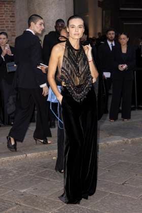 MFW Giorgio Armani arrivals MP Kasia Smutniak arrives to Pinacoteca of Brera to attending the Giorgio Armani fashion show is held during Milan s Fashion Week Womenswear Spring Summer 2026, on September 28, 2025 in Milan (Italy). Photo by Marco Piovanotto Abacapress.com  Copyright: xPiovanottoxMarco ABACAx