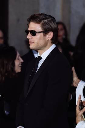 Milan, Italy: Milan, Milan Women s Fashion Week Spring Summer 2026 - Women s Fashion, Spring Summer 2026 - Giorgio Armani Fashion Show - Guest Arrivals. Pictured: James Norton Milan Italy  - ZUMAp169 20250928_zea_p169_902 Copyright: xAlessandroxBremecx