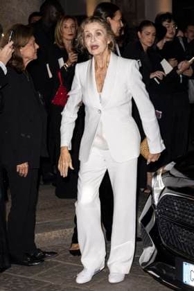 MFW Giorgio Armani arrivals MP Lauren Hutton arrives to Pinacoteca of Brera to attending the Giorgio Armani fashion show is held during Milan s Fashion Week Womenswear Spring Summer 2026, on September 28, 2025 in Milan (Italy). Photo by Marco Piovanotto Abacapress.com  Copyright: xPiovanottoxMarco ABACAx
