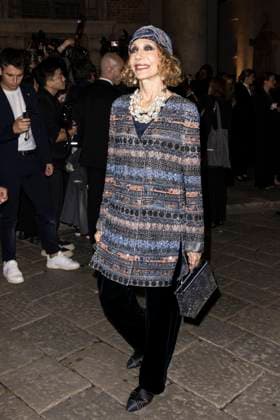 MFW Giorgio Armani arrivals MP Marisa Berenson arrives to Pinacoteca of Brera to attending the Giorgio Armani fashion show is held during Milan s Fashion Week Womenswear Spring Summer 2026, on September 28, 2025 in Milan (Italy). Photo by Marco Piovanotto Abacapress.com Milan Italy  Copyright: xPiovanottoxMarco ABACAx