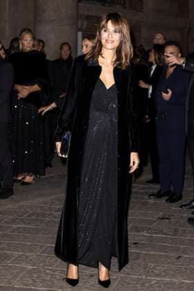 MFW Giorgio Armani arrivals MP Paola Cortellesi arrives to Pinacoteca of Brera to attending the Giorgio Armani fashion show is held during Milan s Fashion Week Womenswear Spring Summer 2026, on September 28, 2025 in Milan (Italy). Photo by Marco Piovanotto Abacapress.com  Copyright: xPiovanottoxMarco ABACAx