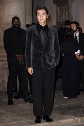 MFW Giorgio Armani arrivals MP A guest arrives to Pinacoteca of Brera to attending the Giorgio Armani fashion show is held during Milan s Fashion Week Womenswear Spring Summer 2026, on September 28, 2025 in Milan (Italy). Photo by Marco Piovanotto Abacapress.com  Copyright: xPiovanottoxMarco ABACAx