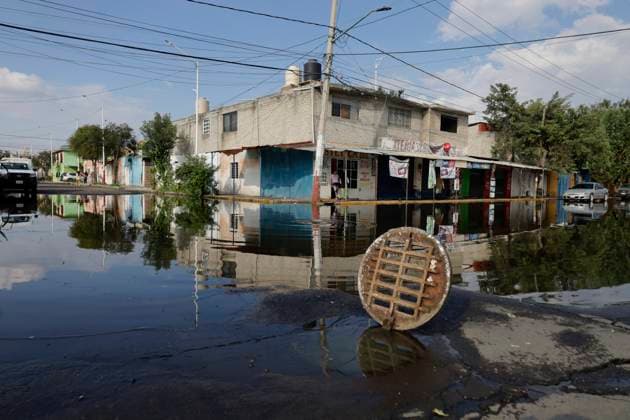 Rains Cause Severe Damage In The Tlahuac Municipality, Mexico City Homes in the southernmost part of the Tlahuac borough of Mexico City, Mexico, on September 28, 2025, are damaged after heavy rains hit the capital, causing severe damage to the area. Mexico City Mexico City Mexico  Copyright: xGerardoxVieyrax originalFilename: vieyra-notitle250928_npTpz.jpg