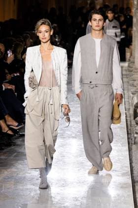 Milan Fashion Week - Women S S 2026 Giorgio Armani Fashion Show Runway Pinacoteca di Brera - Milan, Italy Milan Fashion Week - Women S S 2026 Giorgio Armani Fashion Show Runway Pinacoteca di Brera - Milan, Italy 28th September 2025  Copyright: xALFONSOxCATALANO SGPITALIAx