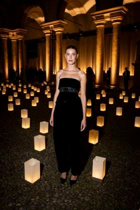 Milan Fashion Week - Women S S 2026 Giorgio Armani Fashion Show Front Row Pinacoteca di Brera - Milan, Italy Caterina De Angelis Milan Fashion Week - Women S S 2026 Giorgio Armani Fashion Show Front Row Pinacoteca di Brera - Milan, Italy 28th September 2025  Copyright: xALFONSOxCATALANO SGPITALIAx