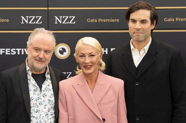 Stefan Haupt, Anne Walser and Maximilian Simonischek at the premiere of the feature film Stiller at the 21 Zurich Film Festival 2025 in the Kongresssaal Zurich, 28 09 2025 Foto:xA.xRaemyx xFuturexImagex stiller_5903