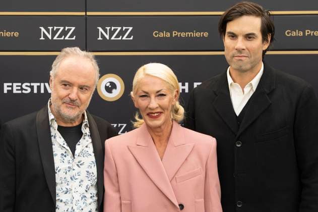 Stefan Haupt, Anne Walser and Maximilian Simonischek at the premiere of the feature film Stiller at the 21 Zurich Film Festival 2025 in the Kongresssaal Zurich, 28 09 2025 Foto:xA.xRaemyx xFuturexImagex stiller_5904