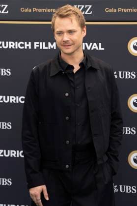 Sven Schelker at the premiere of the feature film Stiller at the 21 Zurich Film Festival 2025 in the Kongresssaal Zurich, 28 09 2025 Foto:xA.xRaemyx xFuturexImagex stiller_5910