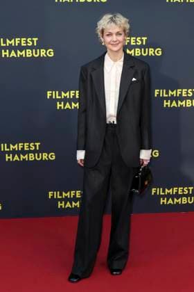 abb Luise Heyer Actress on the Red Carpet at the Cinema Film Premiere Das Leben der Wünsche Wuensche at Filmfest Hamburg at Cinemaxx Kino am Dammtor on September 28, 2025 in Hamburg Hamburg Germany
