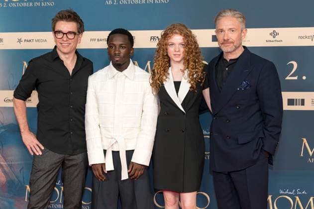 Christian Ditter, Araloyin Oshunremi, Alexa Goodall and Martin Freeman at the premiere of the movie Momo at Mathäser Filmpalast Munich, 28 09 2025 Foto:xN.xKolinzx xFuturexImagex momo_5809
