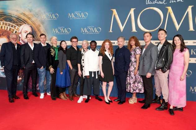 Christian Ditter, Araloyin Oshunremi, Alexa Goodall and Martin Freeman with cast and crew at the premiere of the movie Momo at Mathäser Filmpalast Munich, 28 09 2025 Foto:xN.xKolinzx xFuturexImagex momo_5816
