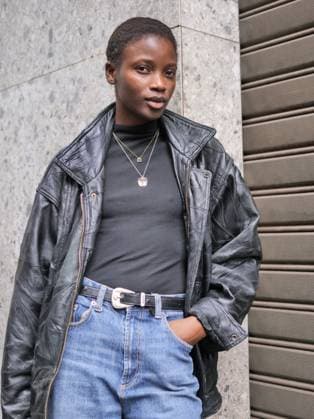 Some models who walked the catwalks at Milan Fashion Week give themselves to photographers backstage.  Copyright: xLucaxPontix xipa-agency.netx xLucaPonti IpaAgencyx IPA_Agency_IPA65916906