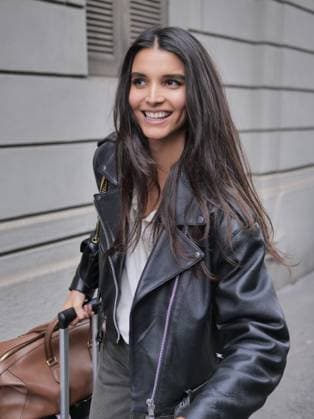 Some models who walked the catwalks at Milan Fashion Week give themselves to photographers backstage.  Copyright: xLucaxPontix xipa-agency.netx xLucaPonti IpaAgencyx IPA_Agency_IPA65916928