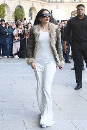 PFW - Rosalia Arrives At The Ritz Rosalia arrives the Ritz hotel in Paris, France on September 29, 2025 as part the Paris Fashion Week. Photo by Florian Poitout ABACAPRESS.COM Paris France  Copyright: xPoitoutxFlorian ABACAx