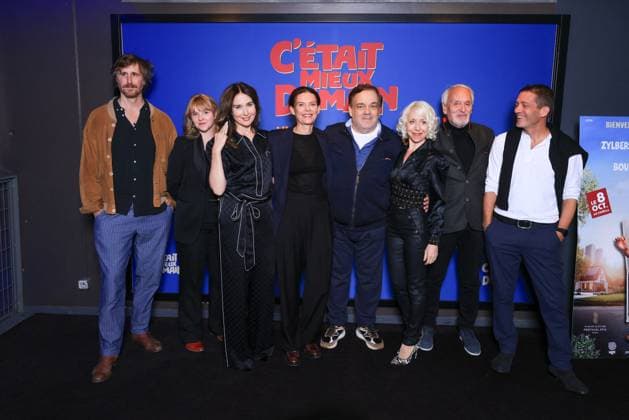C Etait Mieux Demain Premiere - Paris Romain Cottard, Mathilde Le Borgne, Elsa Zylberstein, Director Vinciane Millereau, Didier Bourdon, Celine Fuhrer and Didier Flamand attend the photocall of the film premiere of C’Etait Mieux Demain held at the UGC Cine Cite Bercy in Paris, France on September 29, 2025. Photo by David Boyer ABACAPRESS.COM Paris France  Copyright: xBoyerxDavid ABACAx