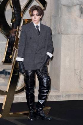 Joong - Photocall of the Saint Laurent Fashion Show, Spring Summer 2026 Collection as part of Paris Fashion Week, France, September 29, 2025 Olivier Borde Bestimage Photocall of the Saint Laurent Fashion Show, Spring Summer 2026 Collection as part of Paris Fashion Week, France, September, 2025 Paris France  Copyright: xOLIVIERxBORDEx xBESTIMAGExOLIVIERxBORDEx xBESTIMAGEx