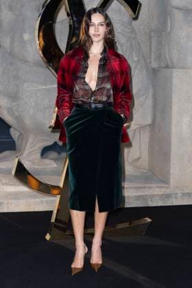 Devon Lee Carlson - Photocall of the Saint Laurent Fashion Show, Spring Summer 2026 Collection as part of Paris Fashion Week, France, September 29, 2025 Olivier Borde Bestimage Photocall of the Saint Laurent Fashion Show, Spring Summer 2026 Collection as part of Paris Fashion Week, France, September, 2025 Paris France  Copyright: xOLIVIERxBORDEx xBESTIMAGExOLIVIERxBORDEx xBESTIMAGEx