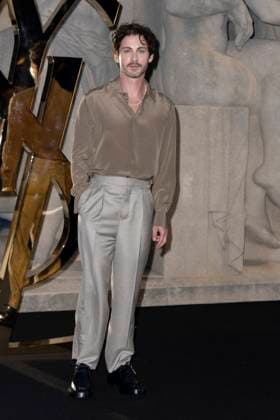 Logan Lerman - Photocall of the Saint Laurent Fashion Show, Spring Summer 2026 Collection as part of Paris Fashion Week, France, September 29, 2025 Olivier Borde Bestimage Photocall of the Saint Laurent Fashion Show, Spring Summer 2026 Collection as part of Paris Fashion Week, France, September, 2025 Paris France  Copyright: xOLIVIERxBORDEx xBESTIMAGExOLIVIERxBORDEx xBESTIMAGEx