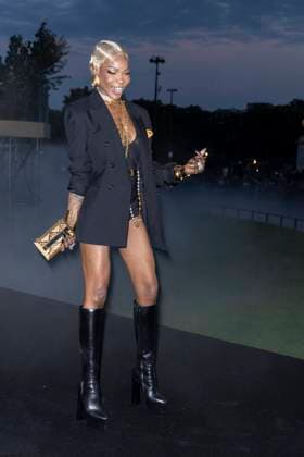 Anna Lopez - Photocall of the Saint Laurent Fashion Show, Spring Summer 2026 Collection as part of Paris Fashion Week, France, September 29, 2025 Olivier Borde Bestimage Photocall of the Saint Laurent Fashion Show, Spring Summer 2026 Collection as part of Paris Fashion Week, France, September, 2025 Paris France  Copyright: xOLIVIERxBORDEx xBESTIMAGExOLIVIERxBORDEx xBESTIMAGEx