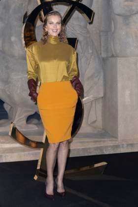 Eva Herzigova - Photocall of the Saint Laurent Fashion Show, Spring Summer 2026 Collection as part of Paris Fashion Week, France, September 29, 2025 Olivier Borde Bestimage Photocall of the Saint Laurent Fashion Show, Spring Summer 2026 Collection as part of Paris Fashion Week, France, September, 2025 Paris France  Copyright: xOLIVIERxBORDEx xBESTIMAGExOLIVIERxBORDEx xBESTIMAGEx