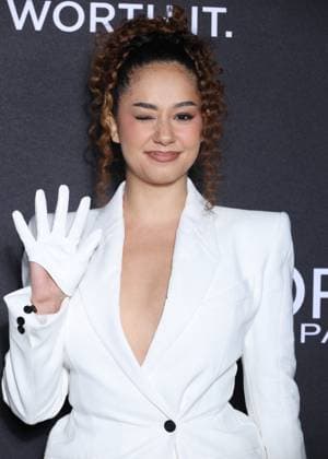 Lena Situations au défilé LOREAL Collection Prêt à Porter Printemps Été 2026 lors de la Fashion Week de Paris PFW , le 29 Septembre 2025 Denis Guignebourg Bestimage Celebrities at LOREAL Fashion show ready to wear collection Spring Summer 2026 during Paris Fashion Week on 26 September, 2025 Paris France  Copyright: xDenisxGuignebourgx xBestimagexDenisxGuignebourgx xBestimagex