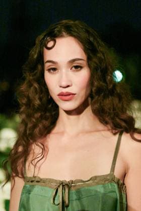 PFW Saint Laurent Front Row Kiko Mizuhara attending the Saint Laurent Womenswear Spring Summer 2026 show as part of Paris Fashion Week in Paris, France on September 29, 2025. Photo by Aurore Marechal ABACAPRESS.COM Paris France  Copyright: xMarechalxAurore ABACAx