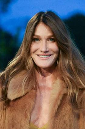 PFW Saint Laurent Front Row Carla Bruni attending the Saint Laurent Womenswear Spring Summer 2026 show as part of Paris Fashion Week in Paris, France on September 29, 2025. Photo by Aurore Marechal ABACAPRESS.COM Paris France  Copyright: xMarechalxAurore ABACAx