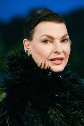PFW Saint Laurent Front Row Linda Evangelista attending the Saint Laurent Womenswear Spring Summer 2026 show as part of Paris Fashion Week in Paris, France on September 29, 2025. Photo by Aurore Marechal ABACAPRESS.COM Paris France  Copyright: xMarechalxAurore ABACAx