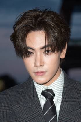 PFW Saint Laurent Front Row Joong attending the Saint Laurent Womenswear Spring Summer 2026 show as part of Paris Fashion Week in Paris, France on September 29, 2025. Photo by Aurore Marechal ABACAPRESS.COM Paris France  Copyright: xMarechalxAurore ABACAx