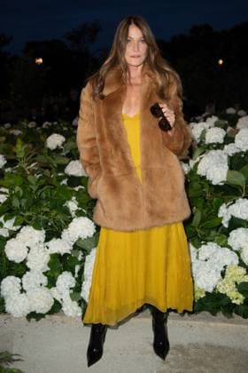 PFW Saint Laurent Front Row Carla Bruni attending the Saint Laurent Womenswear Spring Summer 2026 show as part of Paris Fashion Week in Paris, France on September 29, 2025. Photo by Aurore Marechal ABACAPRESS.COM Paris France  Copyright: xMarechalxAurore ABACAx