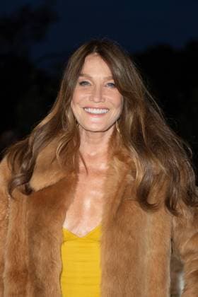 PFW Saint Laurent Front Row Carla Bruni attending the Saint Laurent Womenswear Spring Summer 2026 show as part of Paris Fashion Week in Paris, France on September 29, 2025. Photo by Aurore Marechal ABACAPRESS.COM Paris France  Copyright: xMarechalxAurore ABACAx