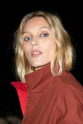 PFW Saint Laurent Front Row Anja Rubik attending the Saint Laurent Womenswear Spring Summer 2026 show as part of Paris Fashion Week in Paris, France on September 29, 2025. Photo by Aurore Marechal ABACAPRESS.COM Paris France  Copyright: xMarechalxAurore ABACAx