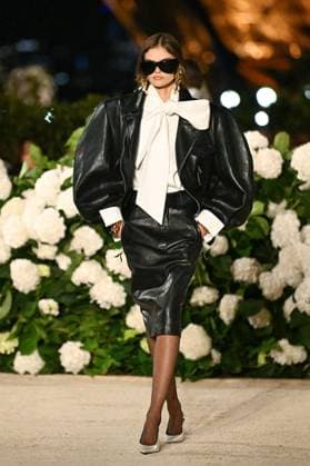 PFW Saint Laurent Runway A model walks the runway during the Saint Laurent Womenswear Spring Summer 2026 show as part of Paris Fashion Week in Paris, France on September 29, 2025. Photo by Aurore Marechal ABACAPRESS.COM Paris France  Copyright: xMarechalxAurore ABACAx
