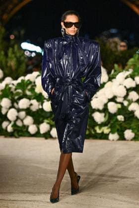 PFW Saint Laurent Runway A model walks the runway during the Saint Laurent Womenswear Spring Summer 2026 show as part of Paris Fashion Week in Paris, France on September 29, 2025. Photo by Aurore Marechal ABACAPRESS.COM Paris France  Copyright: xMarechalxAurore ABACAx
