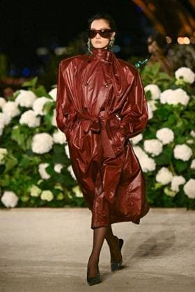 PFW Saint Laurent Runway A model walks the runway during the Saint Laurent Womenswear Spring Summer 2026 show as part of Paris Fashion Week in Paris, France on September 29, 2025. Photo by Aurore Marechal ABACAPRESS.COM Paris France  Copyright: xMarechalxAurore ABACAx