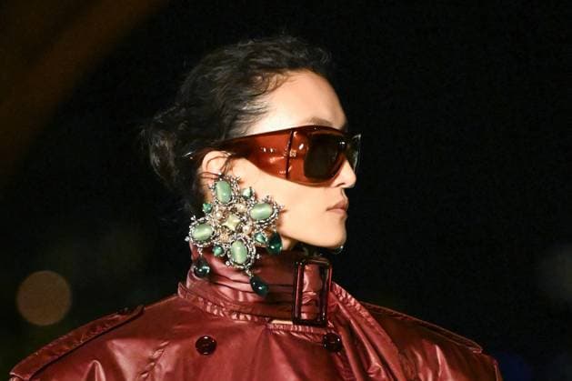 PFW Saint Laurent Runway A model walks the runway during the Saint Laurent Womenswear Spring Summer 2026 show as part of Paris Fashion Week in Paris, France on September 29, 2025. Photo by Aurore Marechal ABACAPRESS.COM Paris France  Copyright: xMarechalxAurore ABACAx