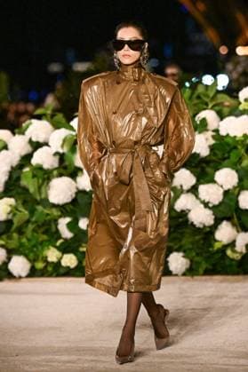 PFW Saint Laurent Runway A model walks the runway during the Saint Laurent Womenswear Spring Summer 2026 show as part of Paris Fashion Week in Paris, France on September 29, 2025. Photo by Aurore Marechal ABACAPRESS.COM Paris France  Copyright: xMarechalxAurore ABACAx