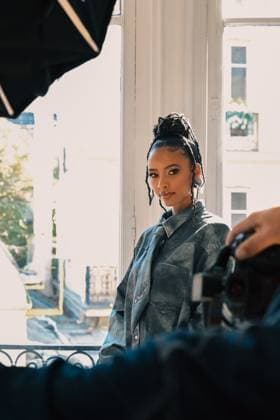PFW - Weinsanto Front Row Flora Coquerel attends the Weinsanto Womenswear Spring Summer 2026 show as part of Paris Fashion Week on September 29, 2025 in Paris, France. Photo by Jana Call me J ABACAPRESS.COM Paris Ile de France France  Copyright: xJanaxCallxmexJ ABACAx
