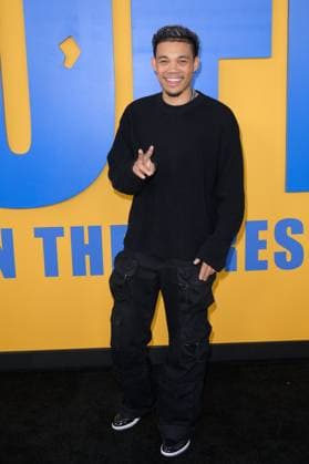 Roofman Premiere - Los Angeles, USA LOS ANGELES, USA. September 29, 2025: Roshon Fegan at premiere for Roofman at Paramount Studios. Los Angeles CA USA  Copyright: xPaulxSmith Featureflashx